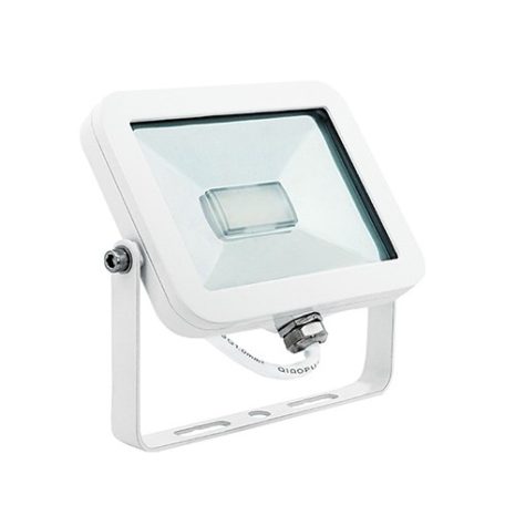 LED reflektor 20W HidegFehér 6000 Kelvin, 2270 lumen IP65 2 év garancia